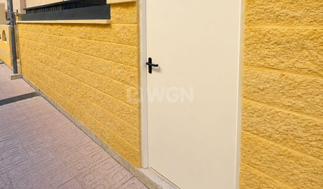 Odsprzedaż - Bungalow - Torrevieja - Carrefour