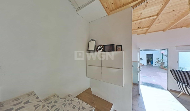 Odsprzedaż - Kamienica - Formentera del Segura - Centro