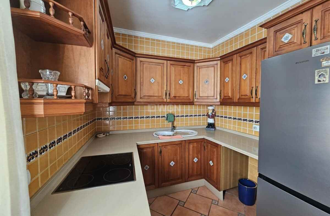 Odsprzedaż - Semi Detached Penthouse - Manilva - Estepona