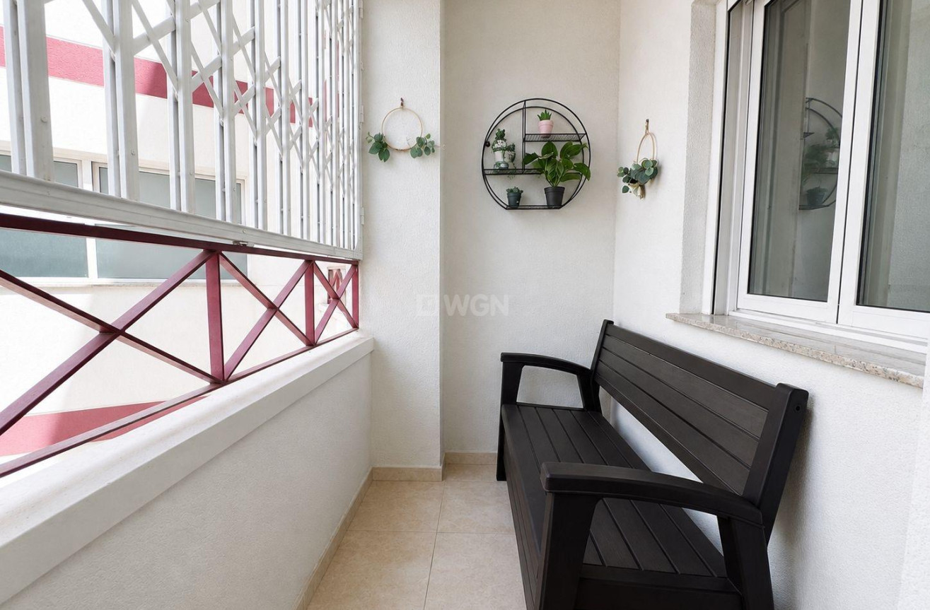 Resale - Apartment / flat - Torrevieja - Centro