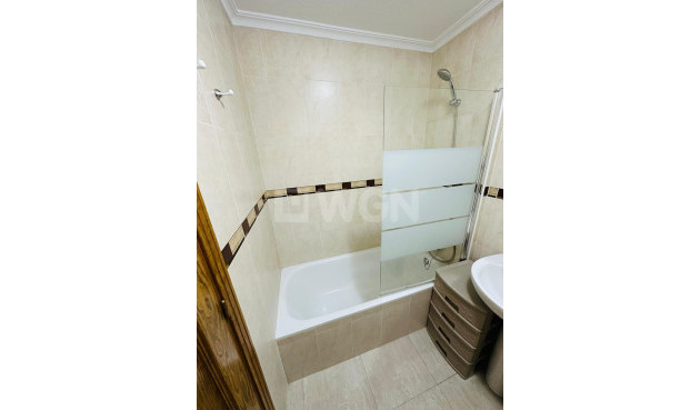 Odsprzedaż - Villa - Orihuela Costa - Los Altos