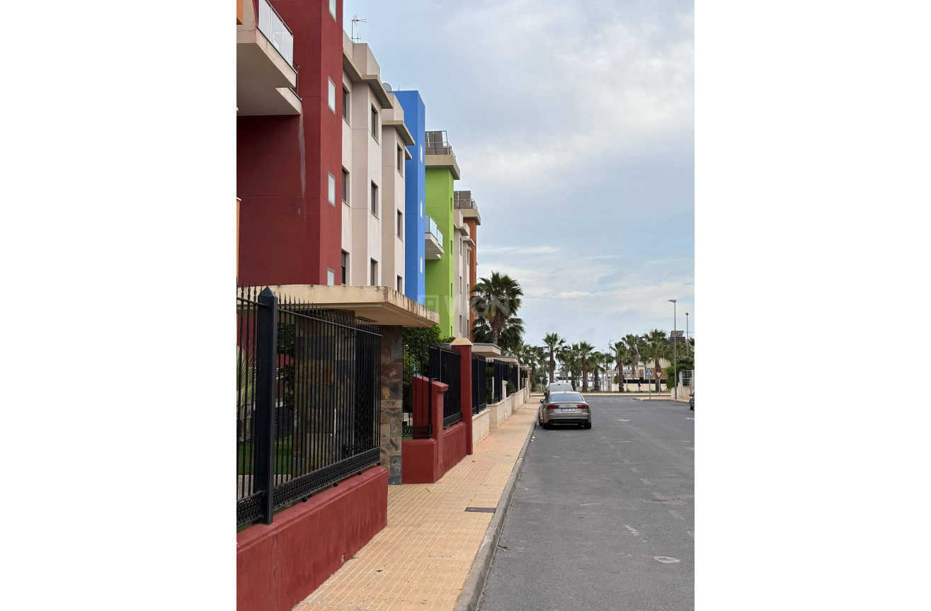 Wiederverkauf - Wohnung - Orihuela Costa - Lomas de Cabo Roig