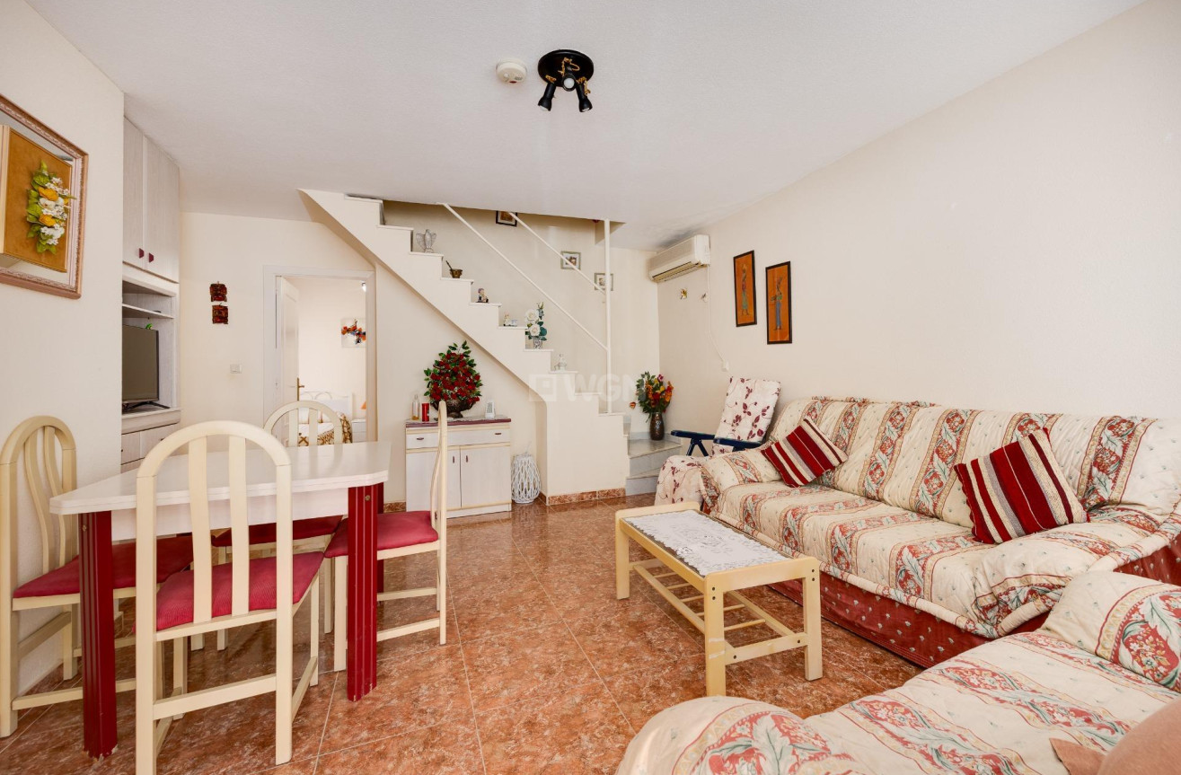 Odsprzedaż - Villa - Torrevieja - El Limonar