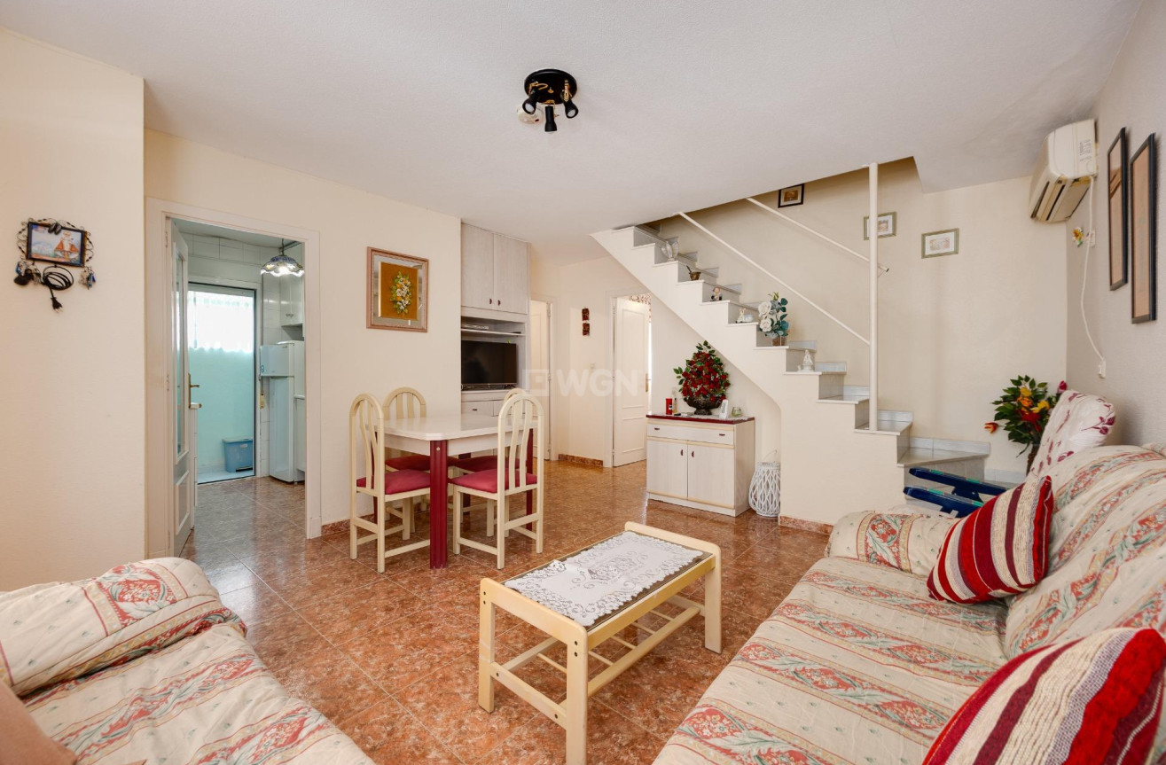 Odsprzedaż - Villa - Torrevieja - El Limonar