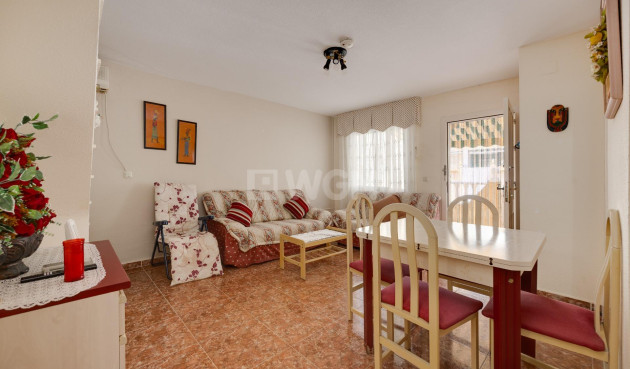 Odsprzedaż - Villa - Torrevieja - El Limonar