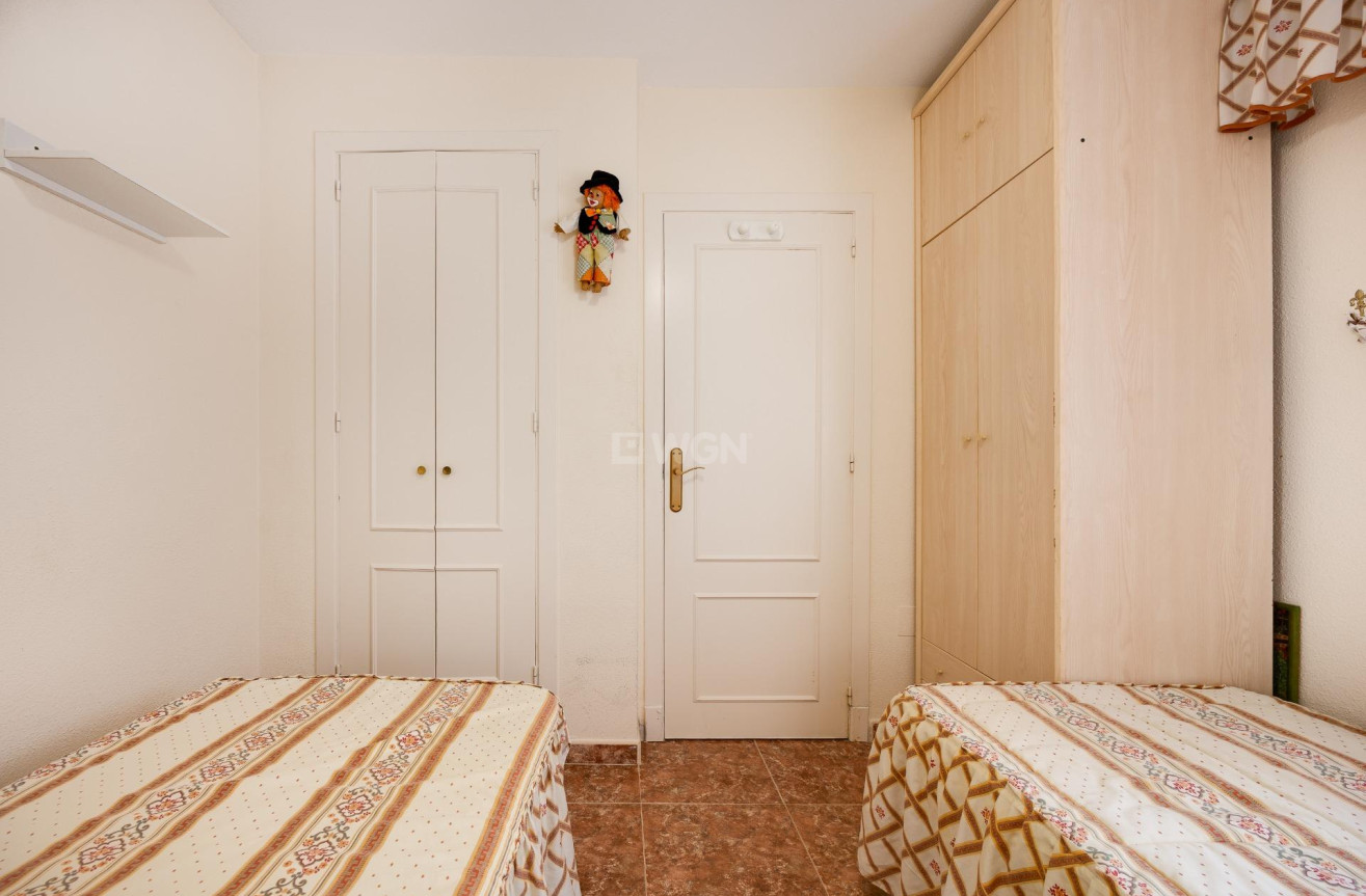 Odsprzedaż - Villa - Torrevieja - El Limonar