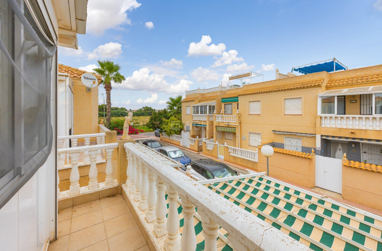 Odsprzedaż - Villa - Torrevieja - El Limonar