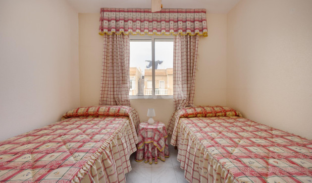 Odsprzedaż - Villa - Torrevieja - El Limonar