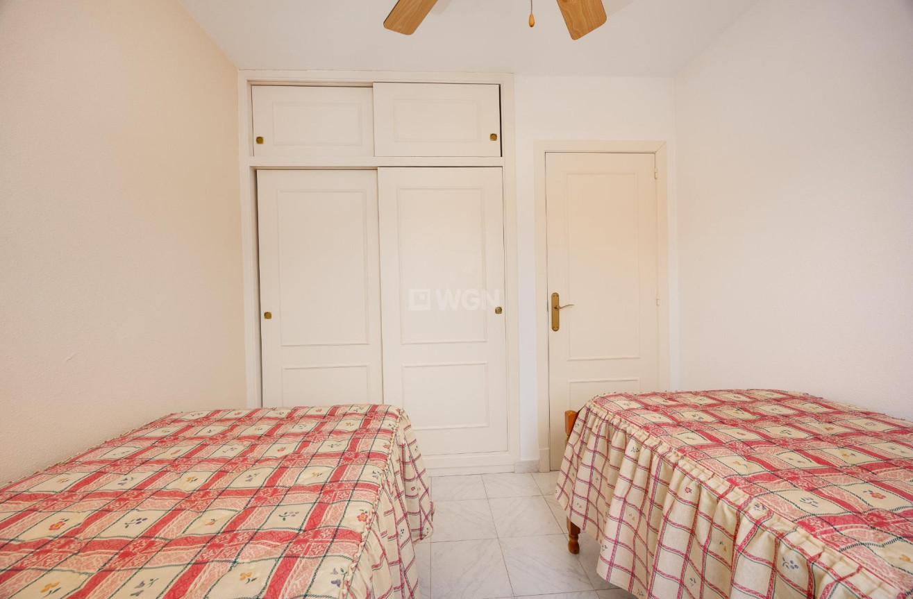 Odsprzedaż - Villa - Torrevieja - El Limonar