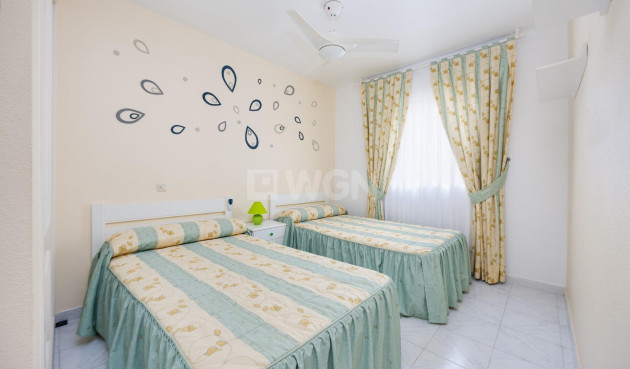 Odsprzedaż - Villa - Torrevieja - El Limonar