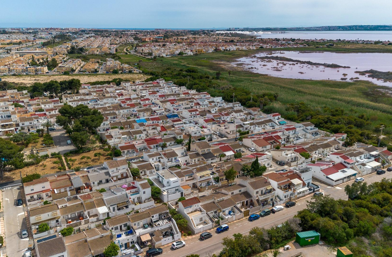 Odsprzedaż - Villa - Torrevieja - El Limonar