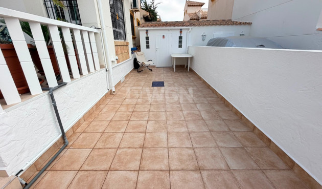 Odsprzedaż - Kamienica - Cabo Roig - Costa Blanca