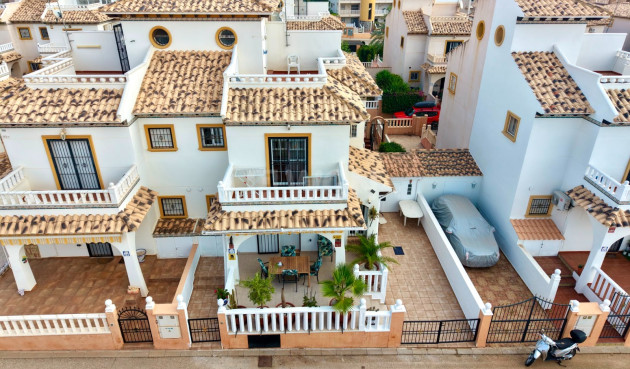 Odsprzedaż - Kamienica - Cabo Roig - Costa Blanca