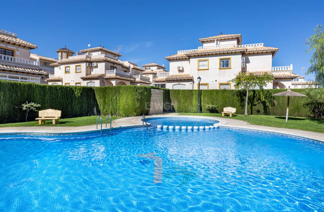 Odsprzedaż - Kamienica - Cabo Roig - Costa Blanca