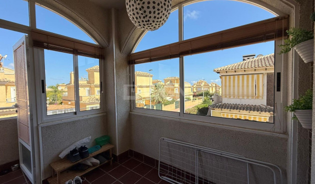Odsprzedaż - Bungalow - Torrevieja - Punta Prima