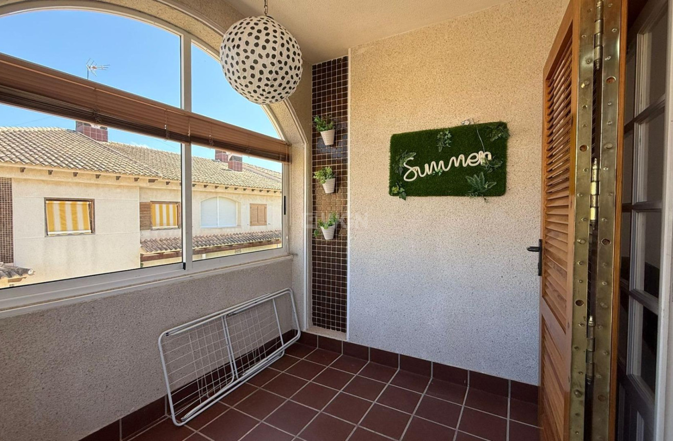 Odsprzedaż - Bungalow - Torrevieja - Punta Prima