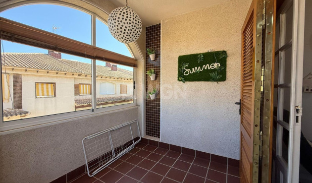 Odsprzedaż - Bungalow - Torrevieja - Punta Prima