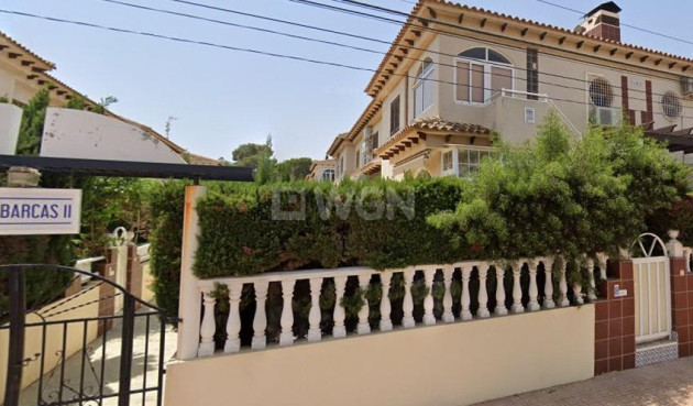 Odsprzedaż - Bungalow - Torrevieja - Punta Prima