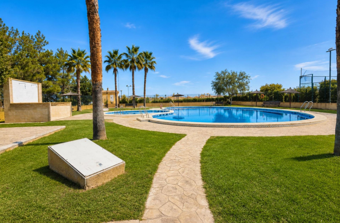 Odsprzedaż - Kamienica - Orihuela Costa - Los Altos