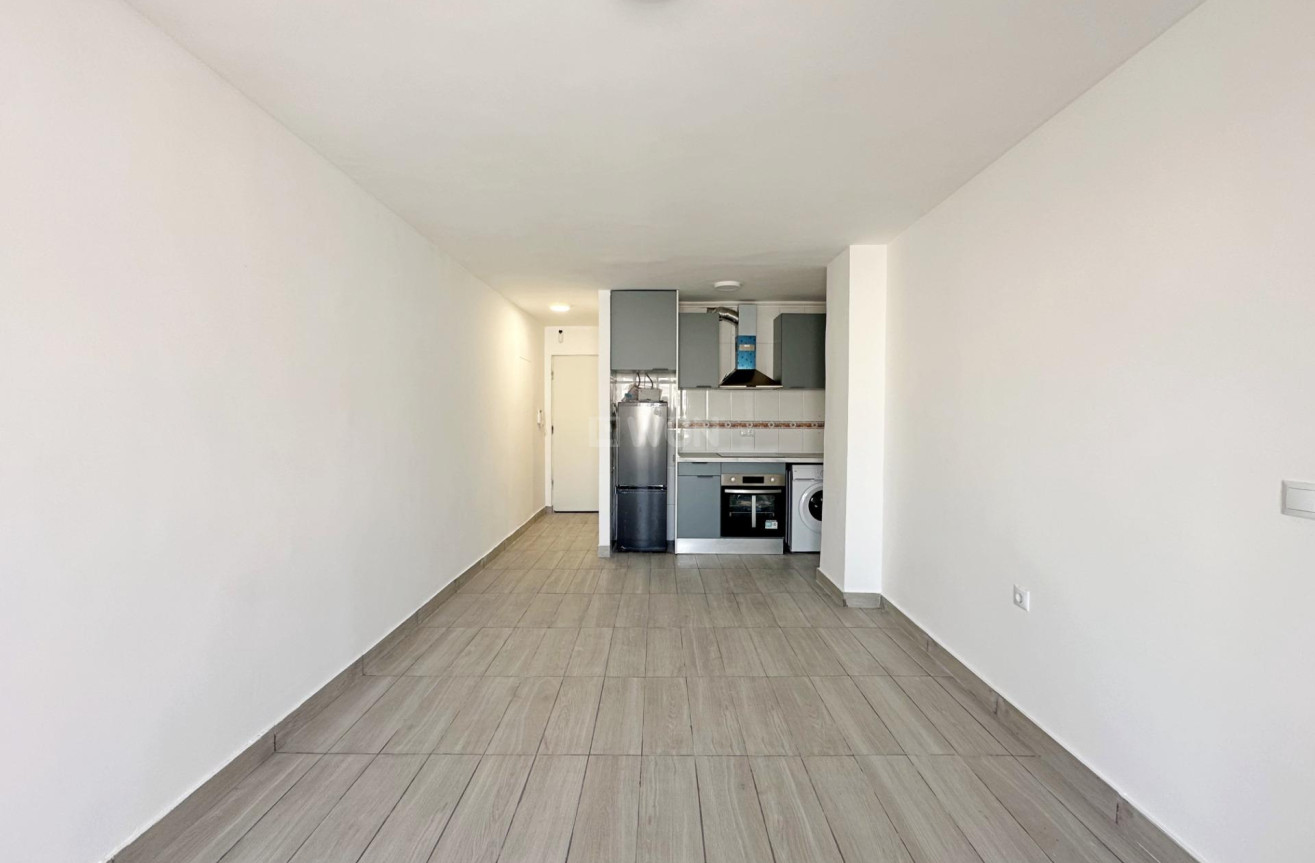 Reventa - Apartamento / piso - Torrevieja - Centro