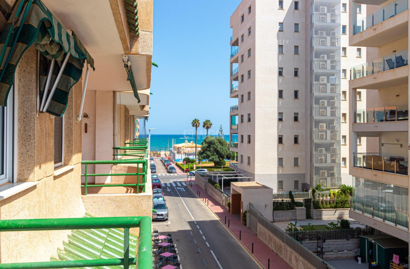Wiederverkauf - Wohnung - Torrevieja - La Mata Pueblo
