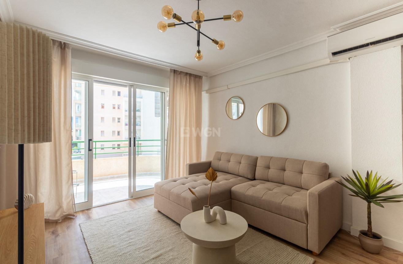 Wiederverkauf - Wohnung - Torrevieja - La Mata Pueblo