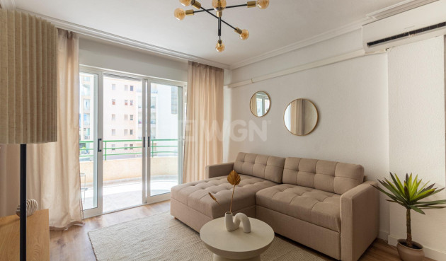 Wiederverkauf - Wohnung - Torrevieja - La Mata Pueblo