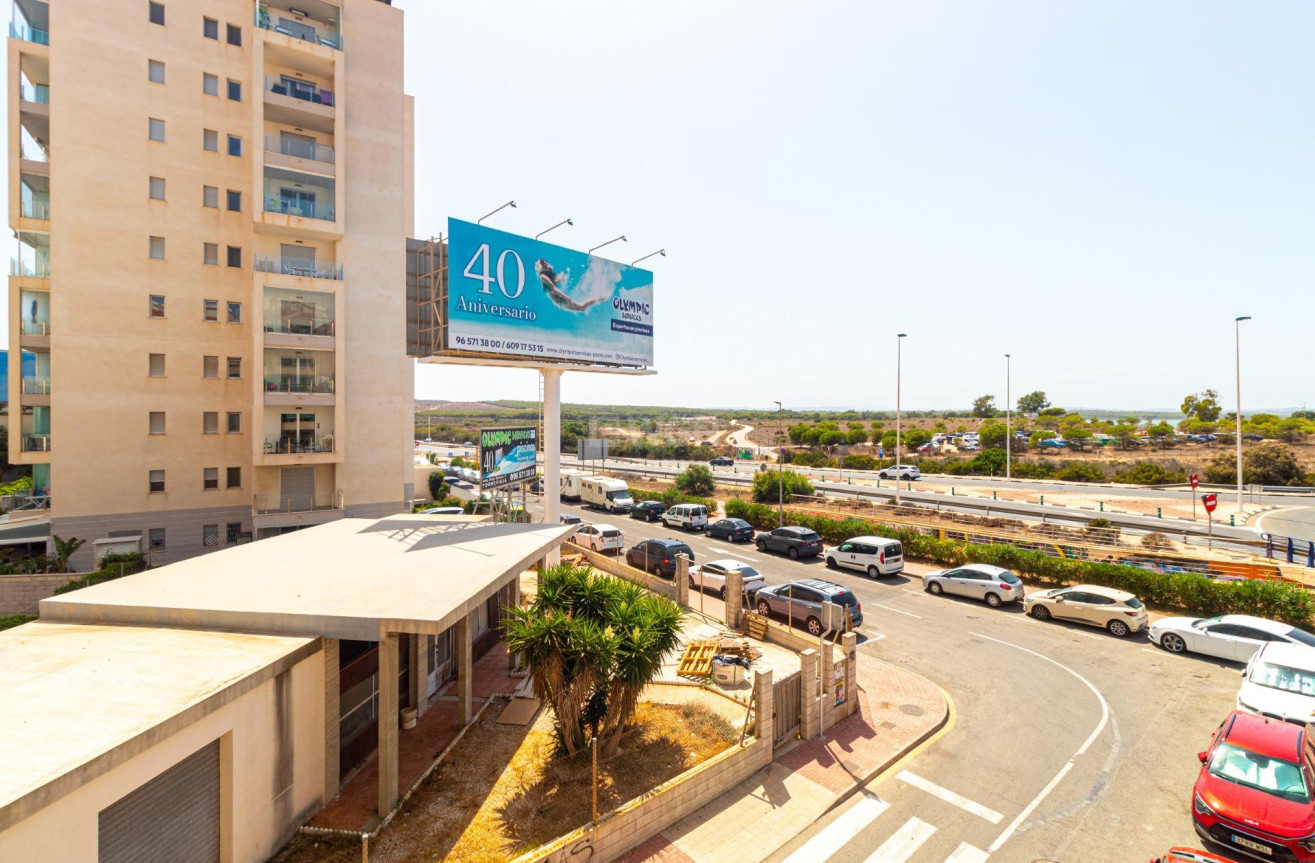 Wiederverkauf - Wohnung - Torrevieja - La Mata Pueblo