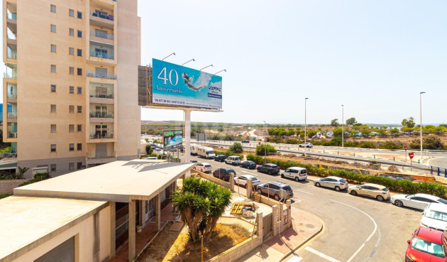 Wiederverkauf - Wohnung - Torrevieja - La Mata Pueblo