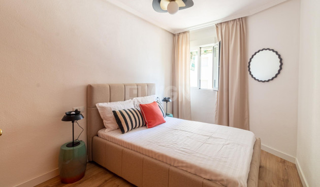 Wiederverkauf - Wohnung - Torrevieja - La Mata Pueblo
