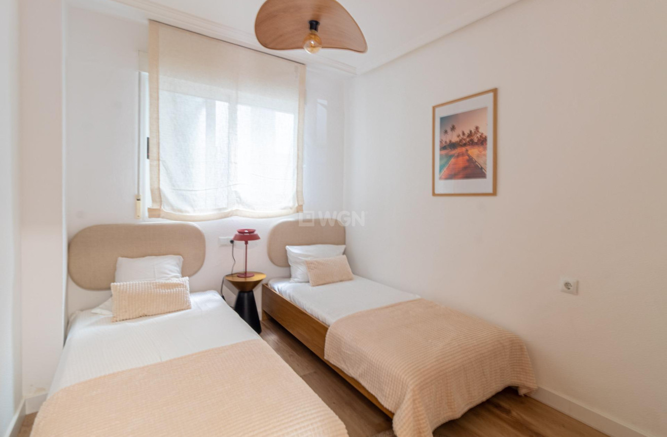 Wiederverkauf - Wohnung - Torrevieja - La Mata Pueblo