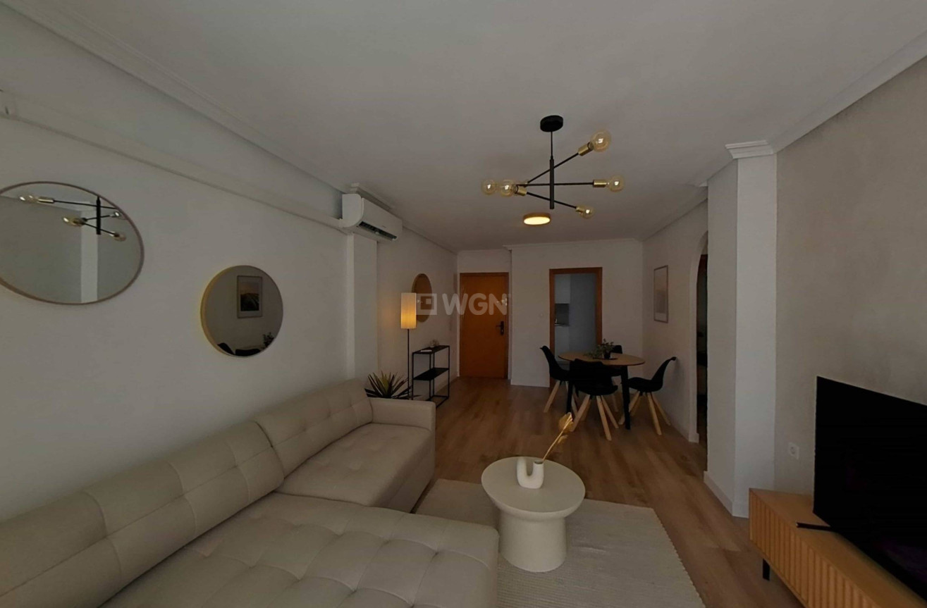 Wiederverkauf - Wohnung - Torrevieja - La Mata Pueblo