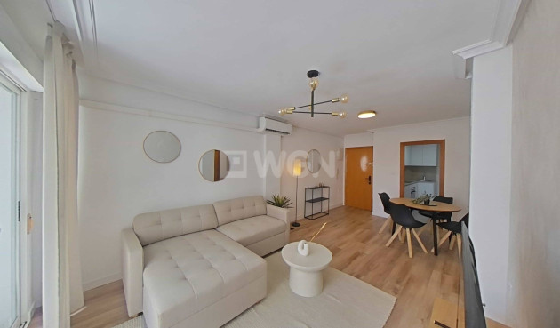 Wiederverkauf - Wohnung - Torrevieja - La Mata Pueblo