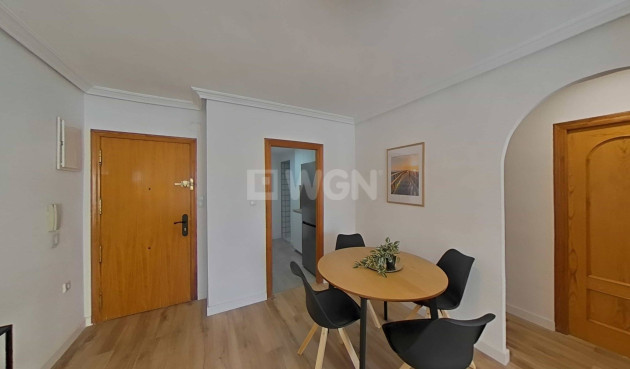 Wiederverkauf - Wohnung - Torrevieja - La Mata Pueblo
