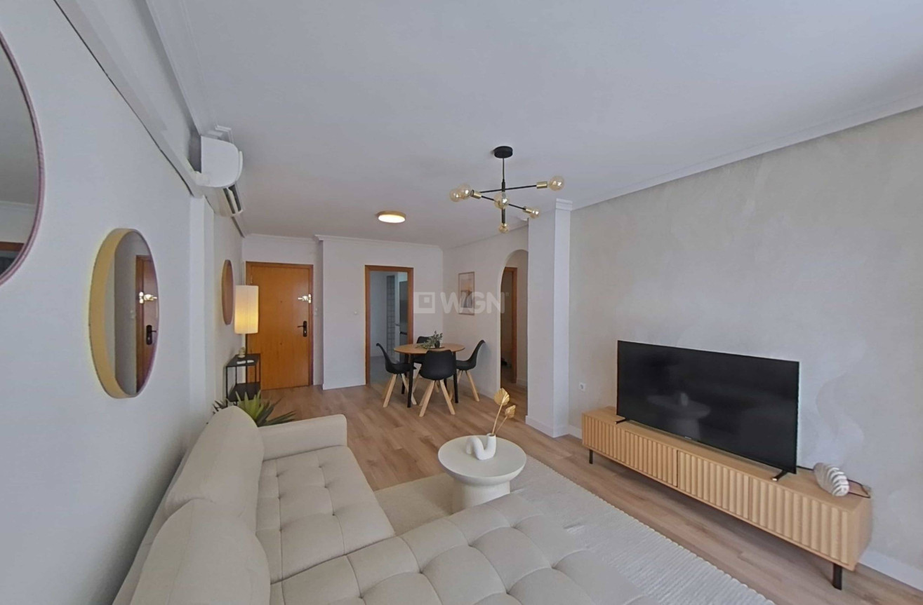 Wiederverkauf - Wohnung - Torrevieja - La Mata Pueblo