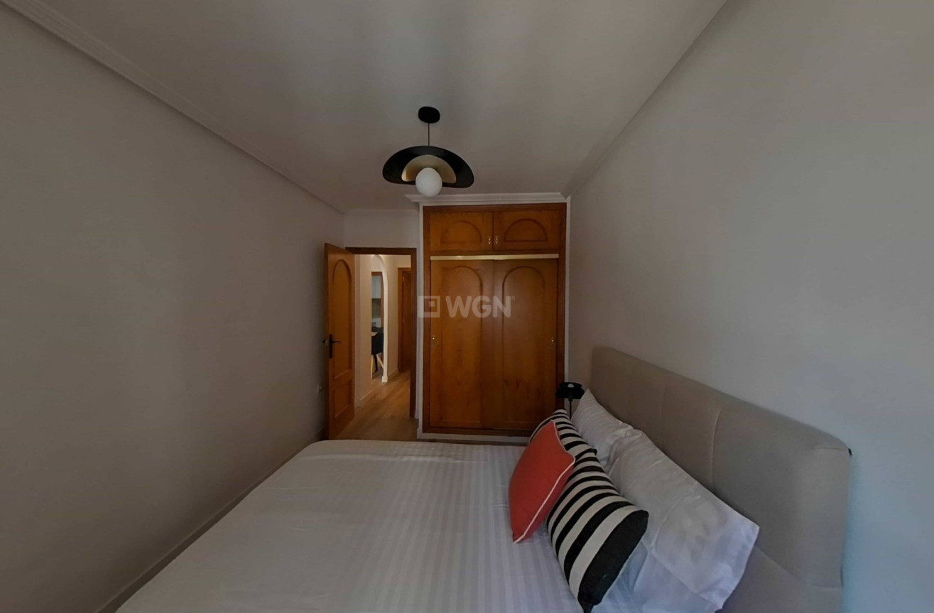 Wiederverkauf - Wohnung - Torrevieja - La Mata Pueblo