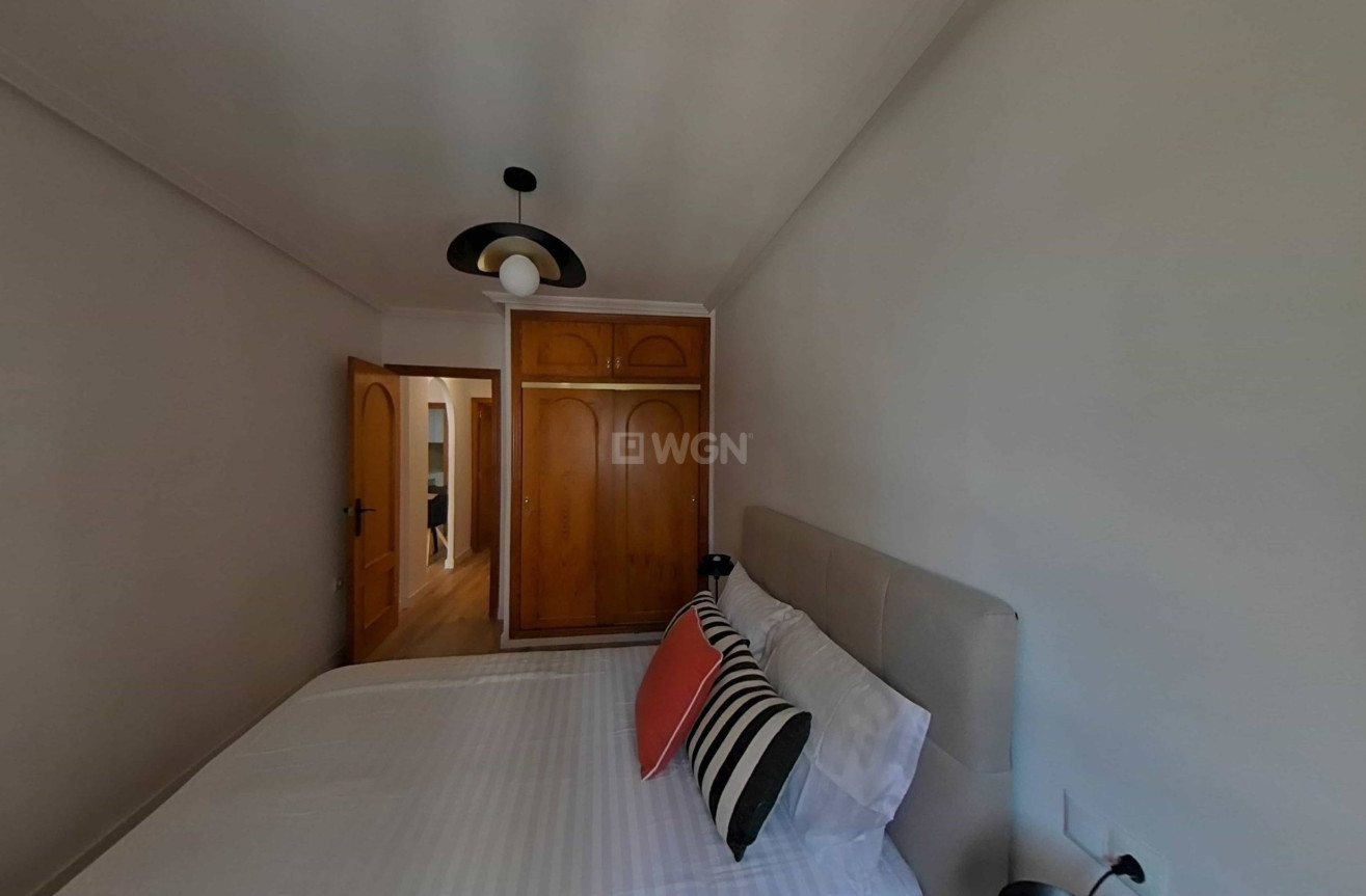 Wiederverkauf - Wohnung - Torrevieja - La Mata Pueblo