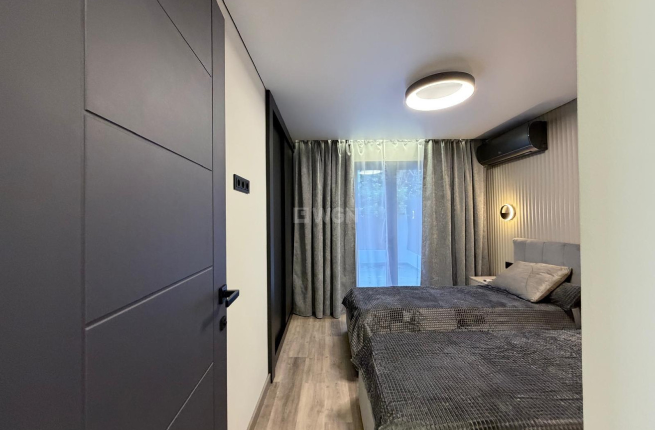 Odsprzedaż - Villa - Torrevieja - Punta Prima