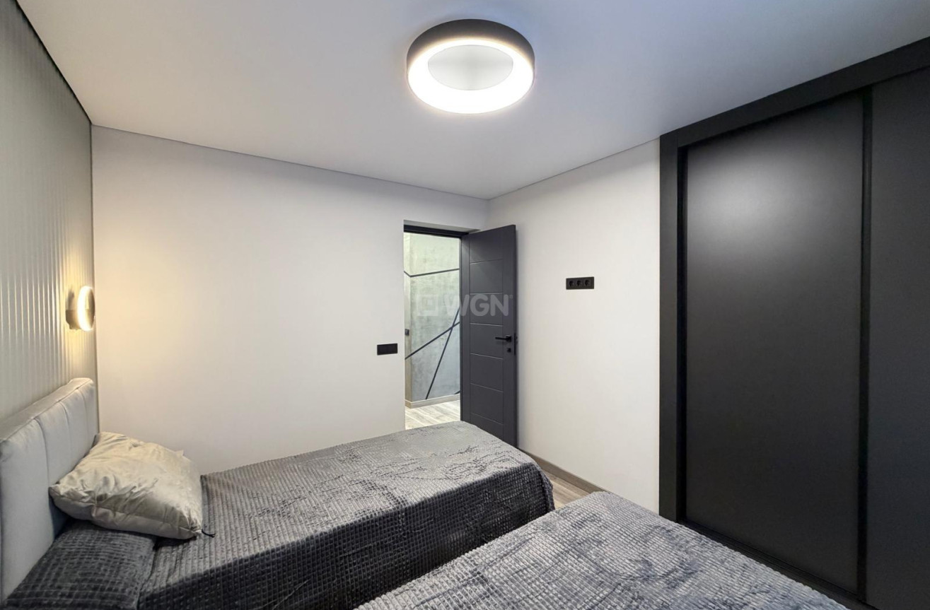 Odsprzedaż - Villa - Torrevieja - Punta Prima