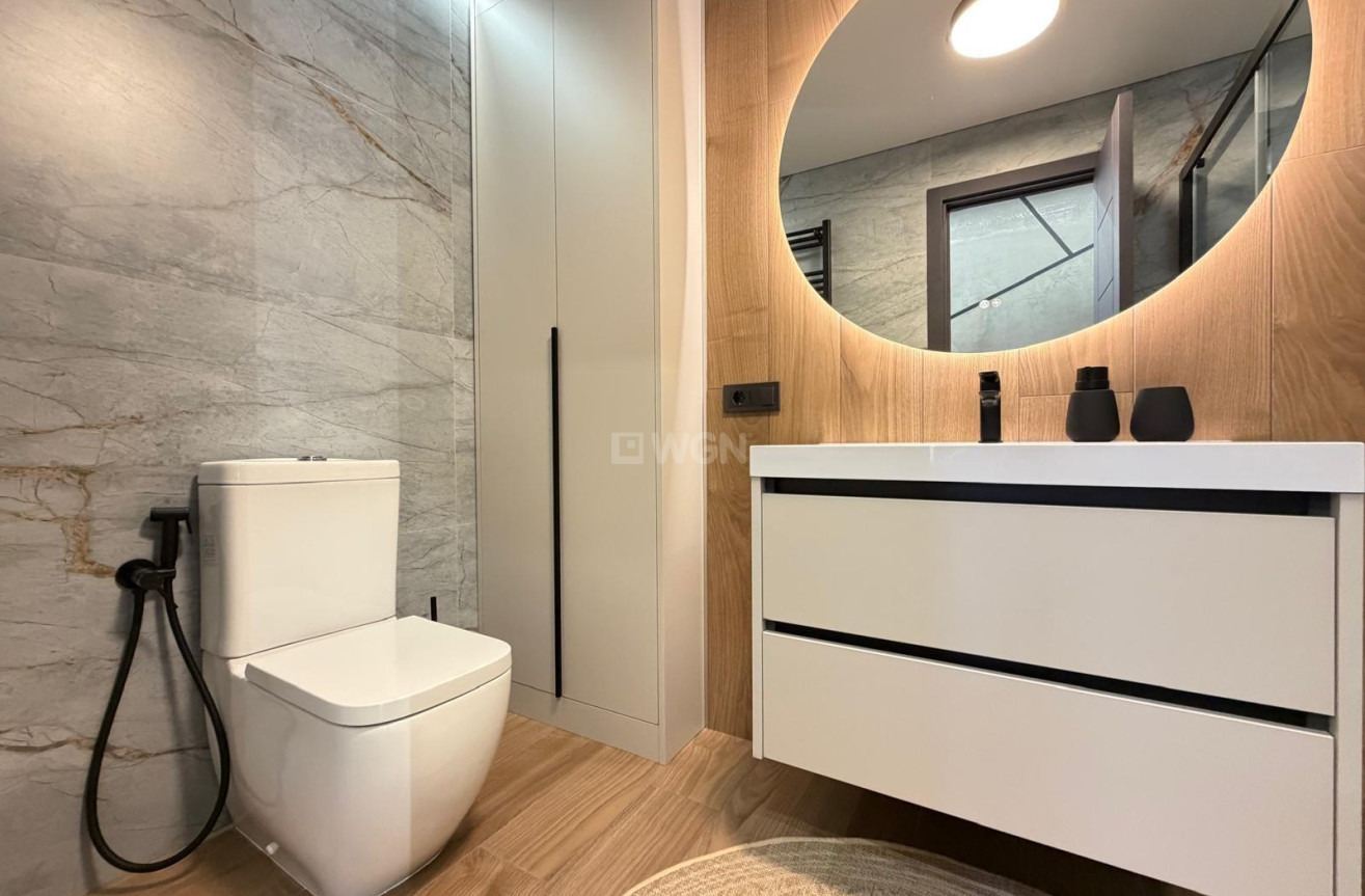Odsprzedaż - Villa - Torrevieja - Punta Prima
