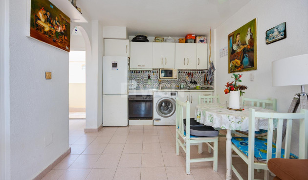 Odsprzedaż - Mieszkanie w bloku - Torrevieja - Costa Blanca