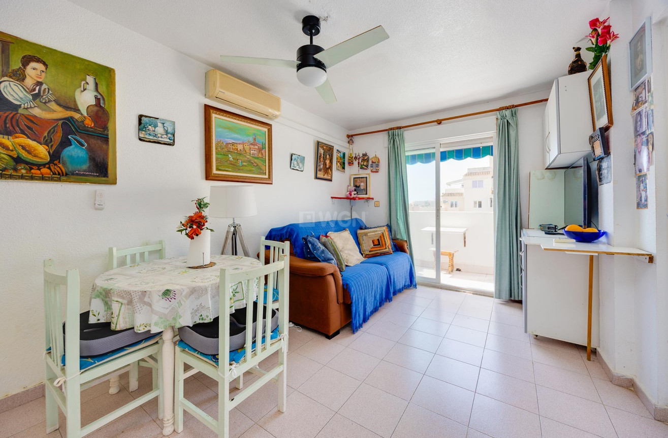 Odsprzedaż - Mieszkanie w bloku - Torrevieja - Costa Blanca