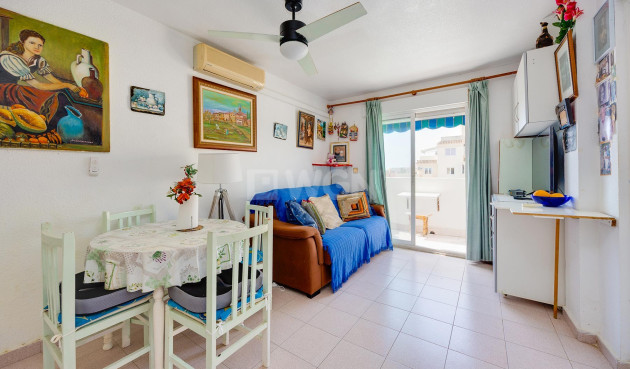 Odsprzedaż - Mieszkanie w bloku - Torrevieja - Costa Blanca