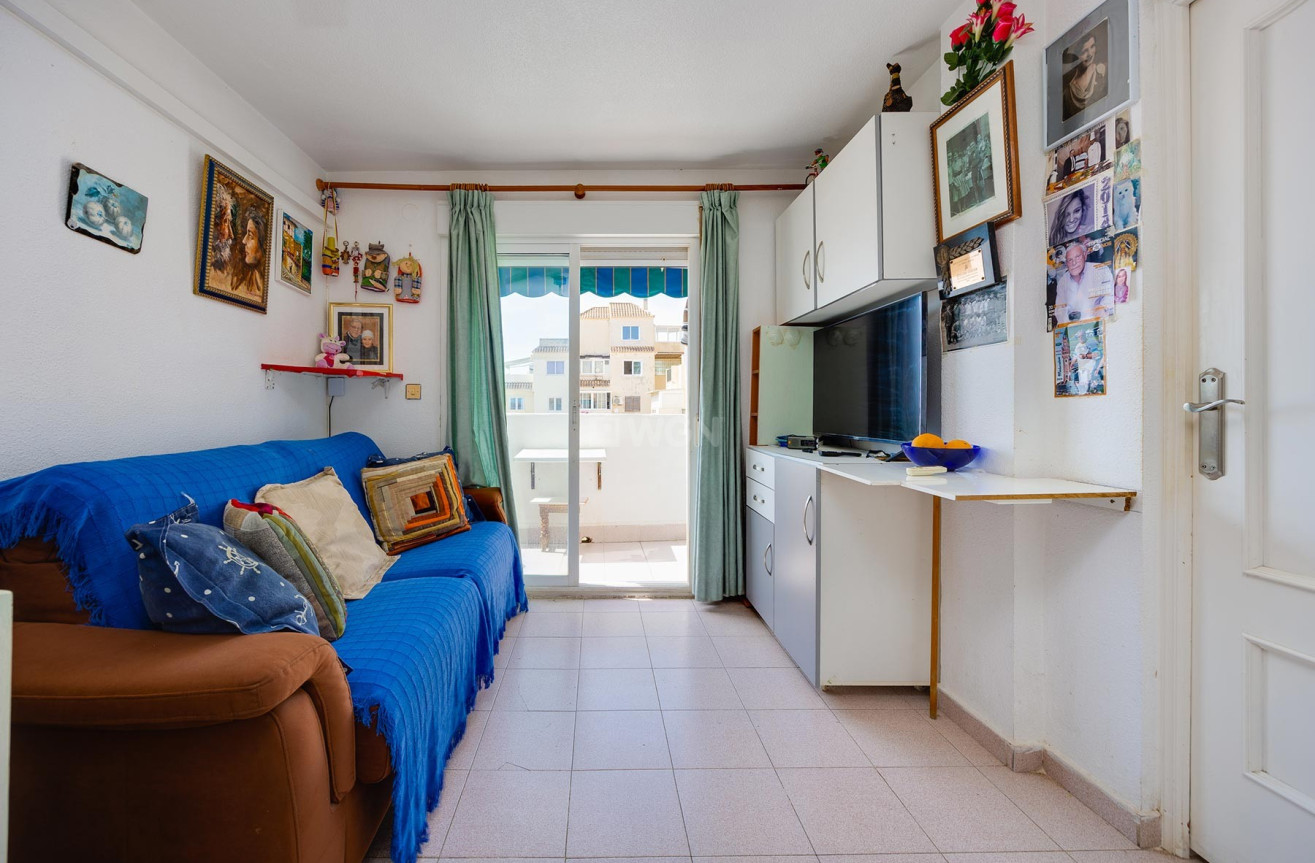 Odsprzedaż - Mieszkanie w bloku - Torrevieja - Costa Blanca