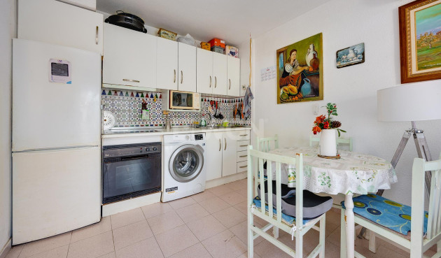 Odsprzedaż - Mieszkanie w bloku - Torrevieja - Costa Blanca