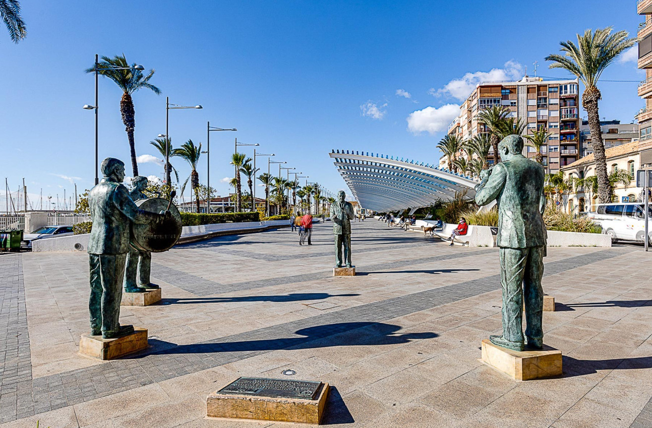 Odsprzedaż - Mieszkanie w bloku - Torrevieja - Costa Blanca
