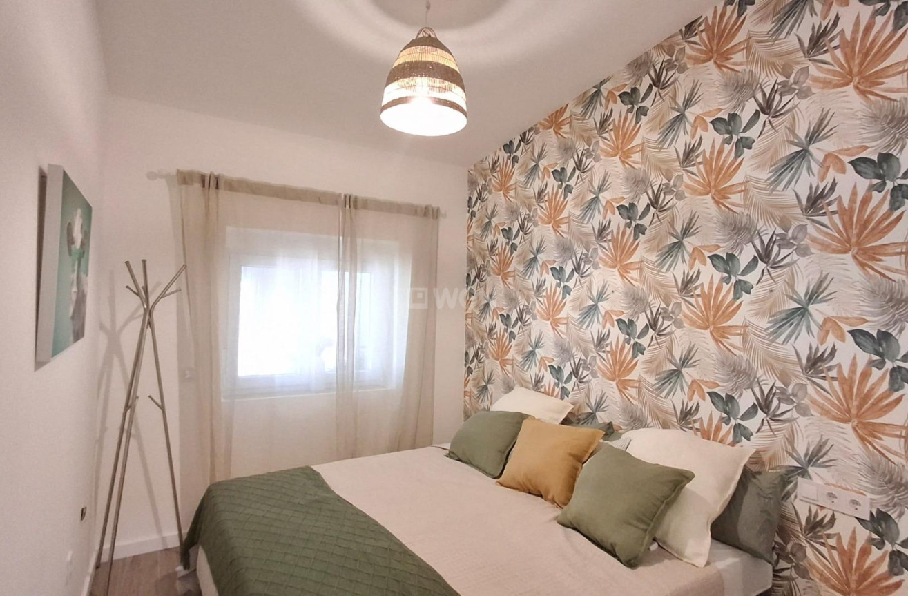 Odsprzedaż - Kamienica - Orihuela Costa - Playa Flamenca