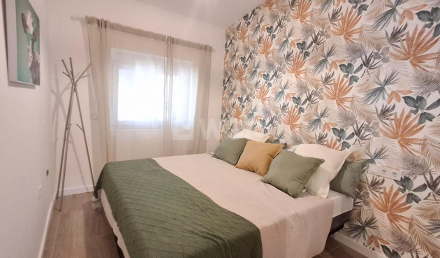 Odsprzedaż - Kamienica - Orihuela Costa - Playa Flamenca