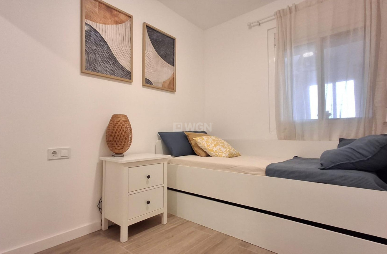 Odsprzedaż - Kamienica - Orihuela Costa - Playa Flamenca