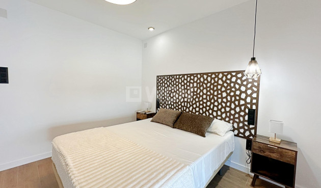 Wiederverkauf - Stadthaus - Torrevieja - Calas Blanca